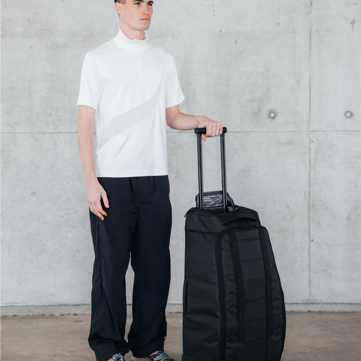 Hugger_20Roller_20Black_20Out_2060L-1.webp