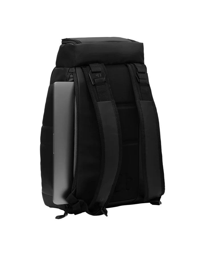 STROM 20L BACKPACK