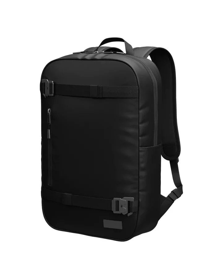 douchebag-varldsvan-17l-backpack-black-out-937750.webp
