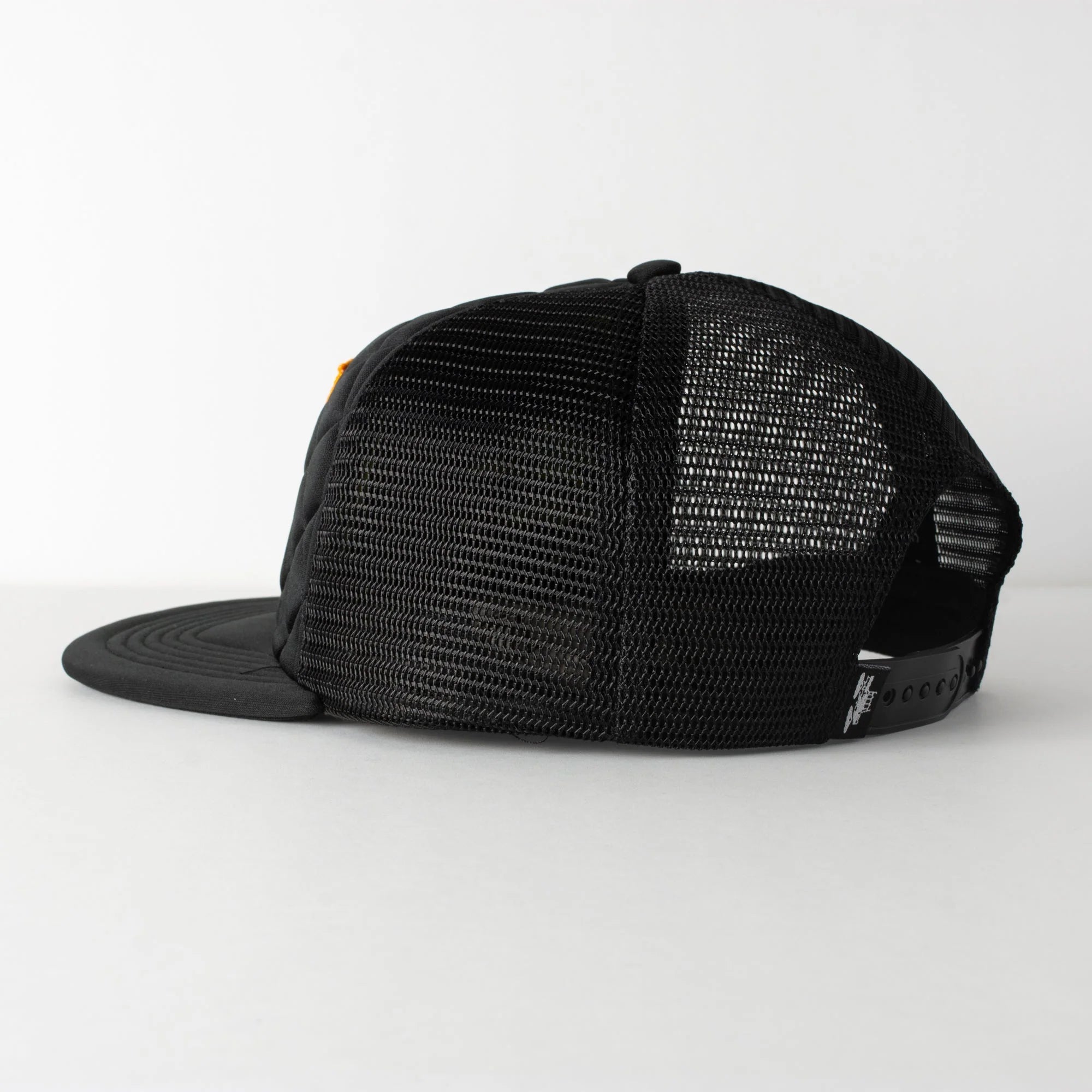 HUNTER TRUCKER CAP