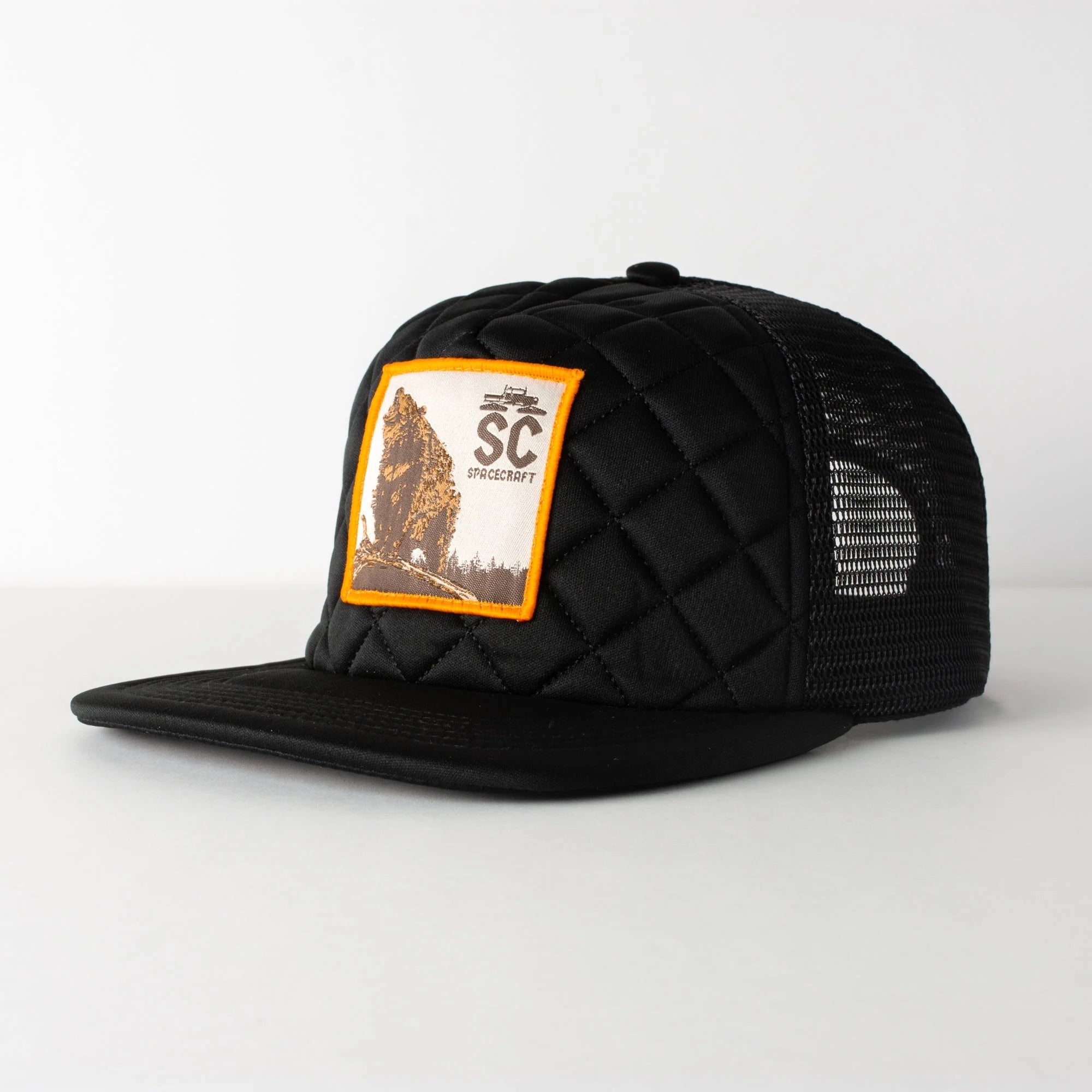 hunter-trucker-638082_2000x_52a0d276-dcd1-45c6-a51c-887f6701db98.webp