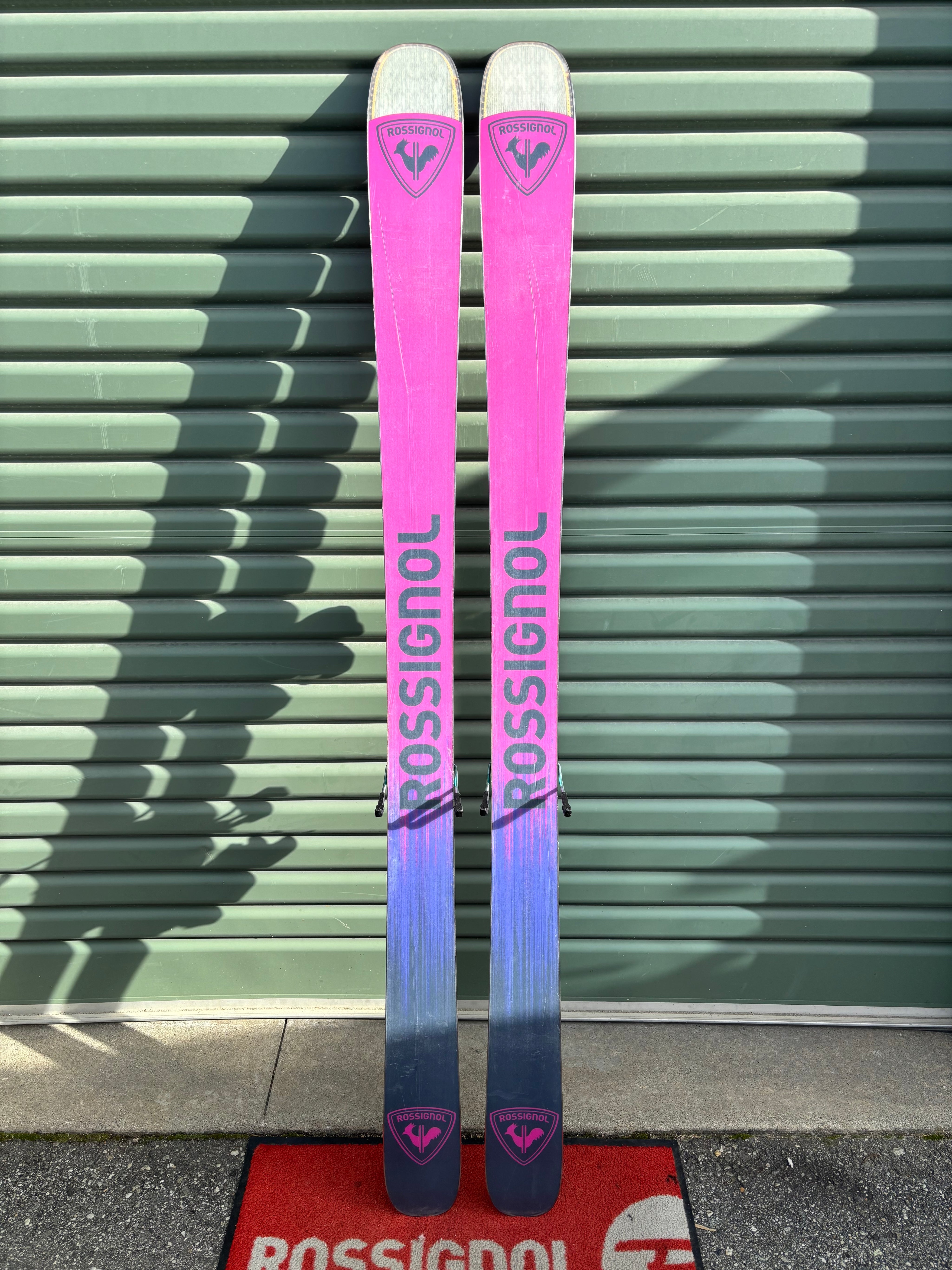 EX DEMO ROSSIGNOL SENDER FREE 100 + SPX 12 BINDINGS - 25/26