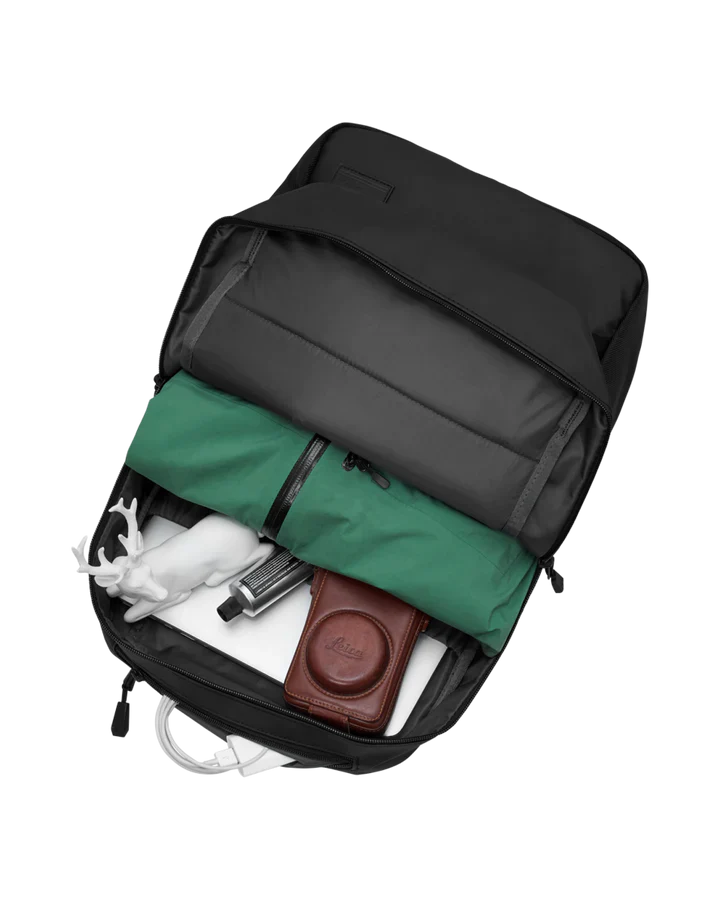 VARLDSVAN 17L BACKPACK